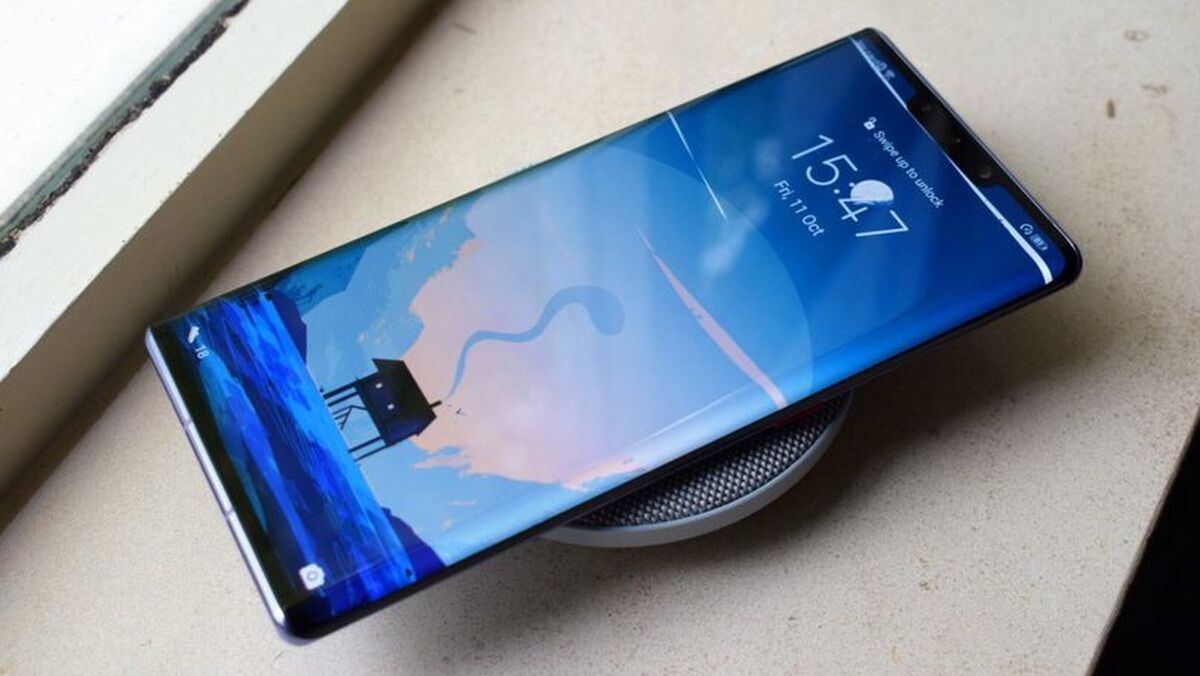 بررسی عملکرد شارژ بی‌سیم 27 واتی هوآوی در گوشی‌های سریHuawei Mate 30