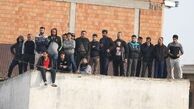 مهاجم تراکتوری ها مورد هجوم هودارن استقلال قرار گرفت