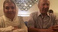 پدر و مادر نیکی کریمی در یک رستوران شیک + عکس