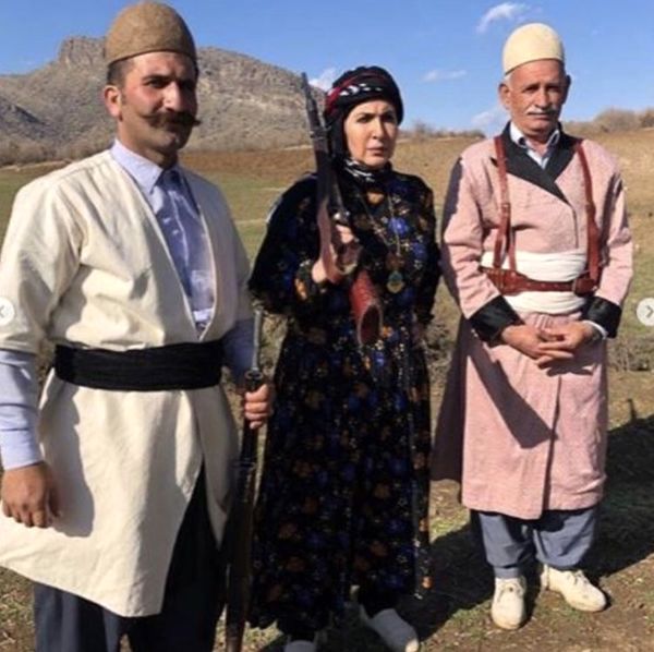 فاطمه گودرزی با لباس کردی + عکس