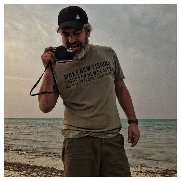 عکاسی کردن حرفه ای مهدی پاکدل + عکس