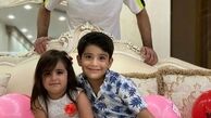 جواد نکونام و فرزندانش در خانه شان + عکس