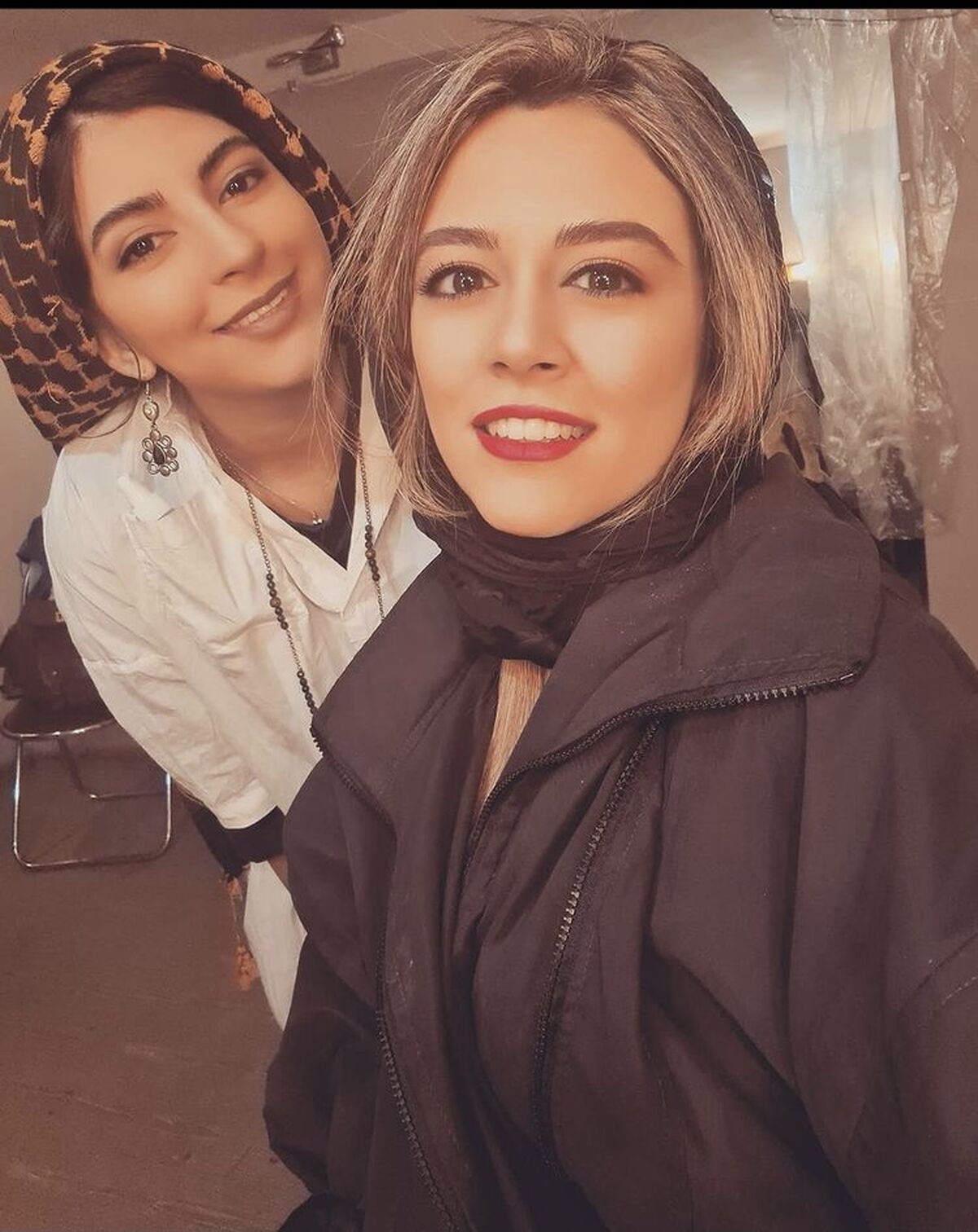 سلفی دخترونه ماهور الوند + عکس