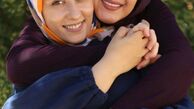 دوستی صمیمانه بازیگران شرم + عکس