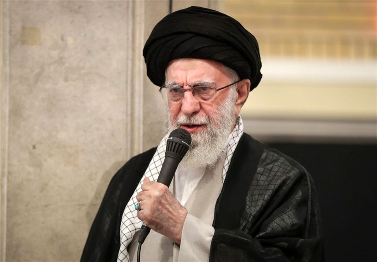 رهبر انقلاب : آمریکا از توانایی‌ های جمهوری اسلامی ناراحت است