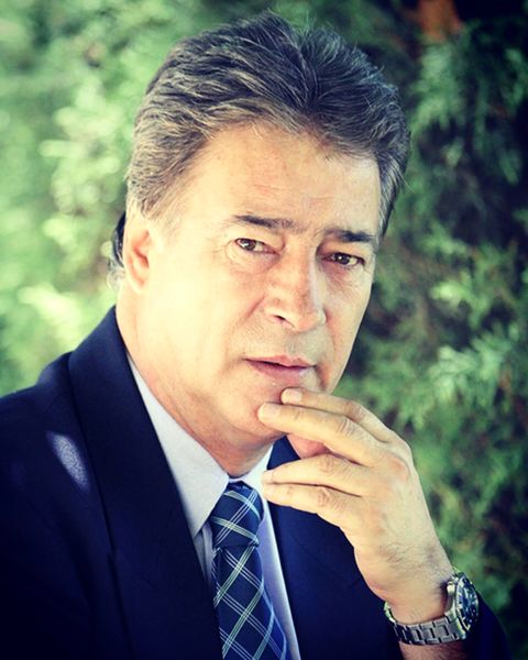 عکسی جالب از خوش و بش اسطوره استقلال با سرمربی آبی‌پوشان تهرانی
