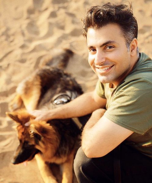 علیرضا طلیسچی و سگش + عکس