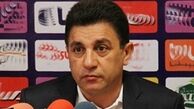 قلعه نویی روی نیمکت سپاهان