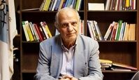 محمود حکیمی تاریخ نویس در بیمارستان بستری شد