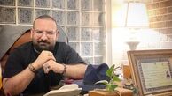 همسر نرگس آبیار در اتاق کارش+عکس