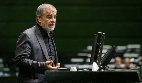 وحدت شکنی از سوی هیچ فرد یا جریانی قابل قبول نیست