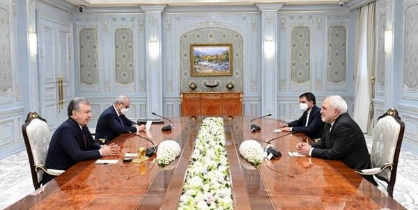 رایزنی ظریف با رئیس جمهور ازبکستان
