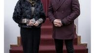 مجید واشقانی با تیپی رسمی در کنار همکارش + عکس
