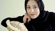 مریم سلطانی با دسته گل زیبایش