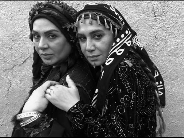 نسرین مقانلو و نسیم ادبی در آغوش هم + عکس