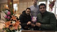 منوچهر هادی در کنار مجری طرح سریال دل + عکس