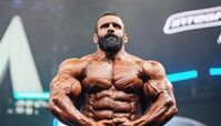 طالبان هادی‌ چوپان را سانسور کرد + عکس