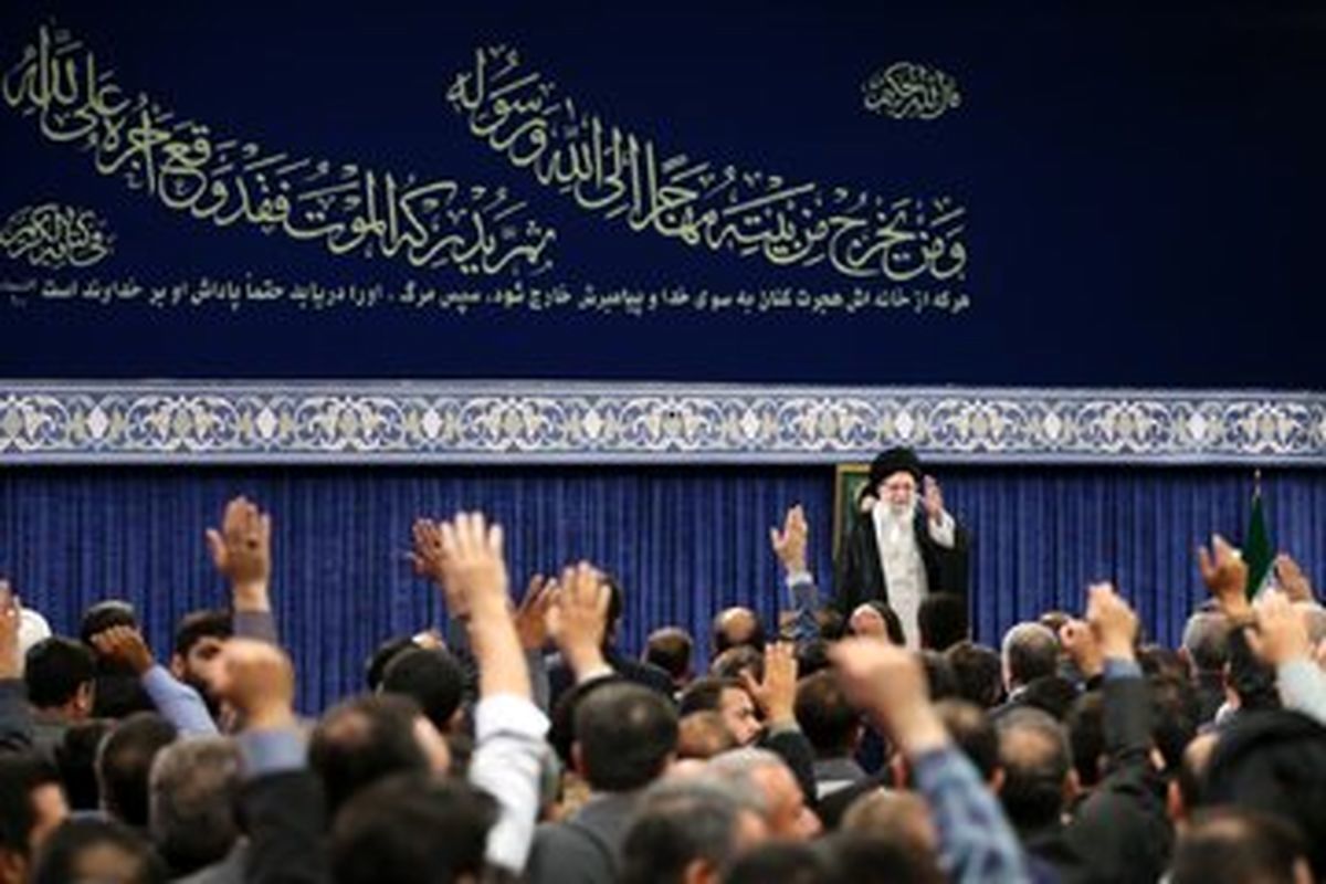 پیش بینی رهبر انقلاب از نتیجه مذاکرات غیرمستقیم ایران و آمریکا