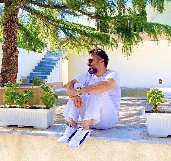 ویلای لاکچری و خفن شهرام قائدی + عکس