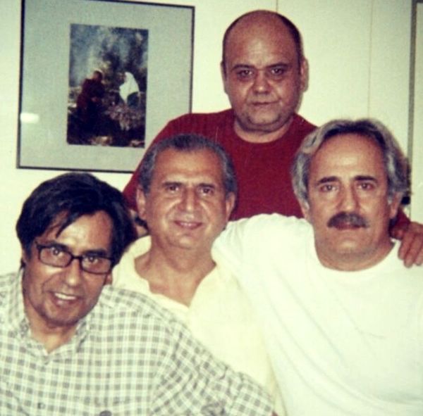 مجید مظفری درجمع دوستان قدیمی اش + عکس