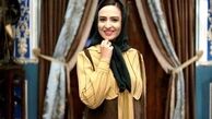  یادگاری جالب «جمشید مشایخی» به خانم بازیگر +عکس 