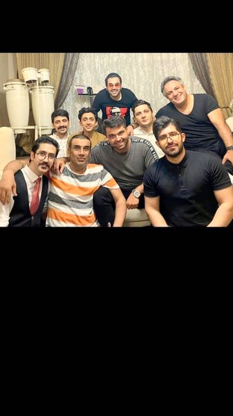 نصرالله رادش و دوستانش در یک میهمانی + عکس