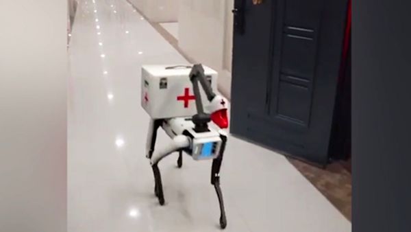 ربات هوشمند واکسیناسیون در چین+ فیلم
