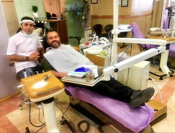 شهرام قائدی در دندانپزشکی + عکس