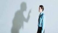  چرا ما  دیگران را قضاوت  می کنیم؟