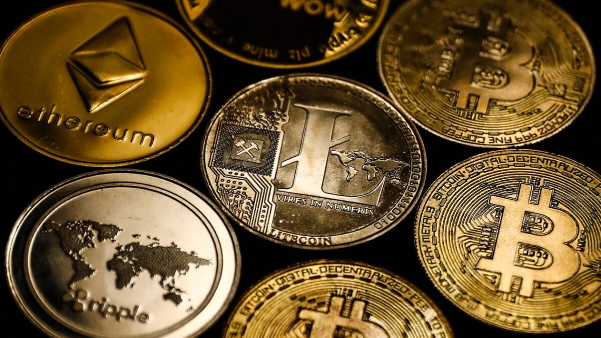چگونه نوسانات قیمت ارزهای دیجیتال را مدیریت کنیم؟