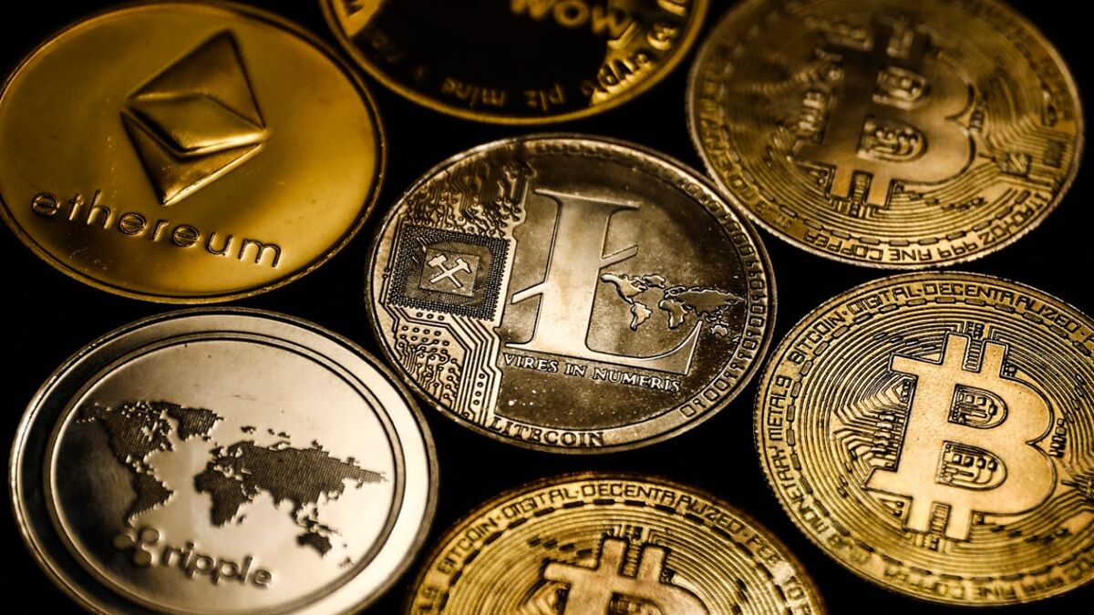 چگونه نوسانات قیمت ارزهای دیجیتال را مدیریت کنیم؟