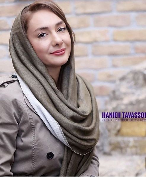 ظاهر همیشه ساده هانیه توسلی + عکس