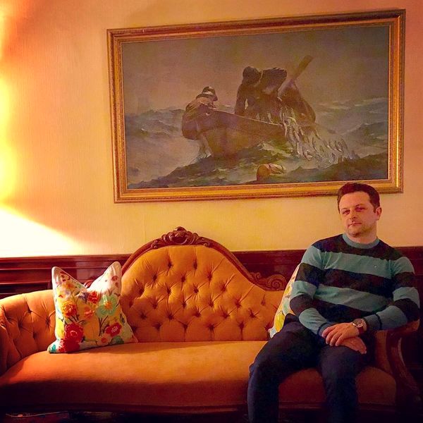 علی پهلوان در خانه اروپاییش + عکس