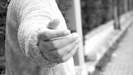 پیاده روی عباس غزالی در هوای زمستانی + عکس