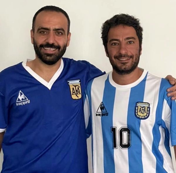 نوید محمدزاده در لباس فوتبالیست مورد علاقه اش + عکس