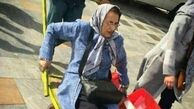 تصویری متفاوت از پوران شریعت رضوی در نمایشگاه کتاب + عکس