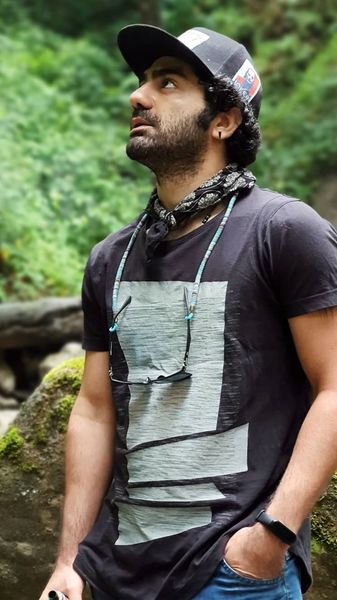 طبیعت گردی کاوه آهنگر + عکس