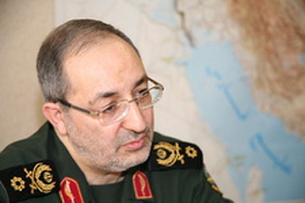 جزایری: مانور آمریکا را رصد می‌کنیم