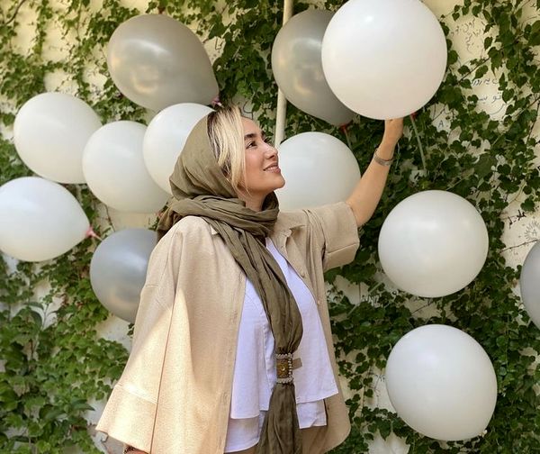 تولد ساده و شیک بهاره افشاری + عکس