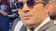 هادی کاظمی با کت و‌شلوار رسمی + عکس