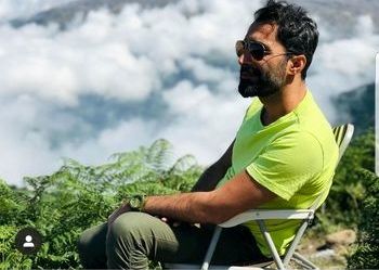 طبیعت گردی هادی کاظمی + عکس