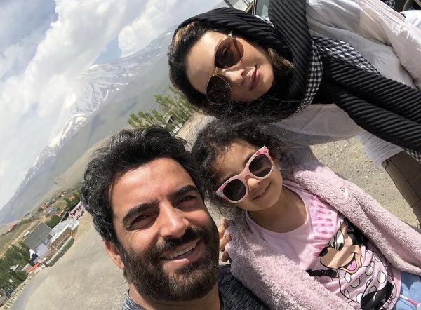 عکس جدید یکتا ناصر با خانواده اش