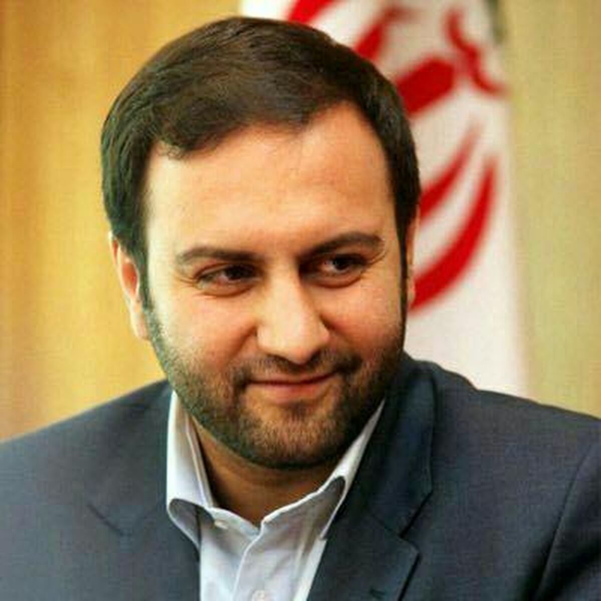 در شرایط تورمی حقوق و مزایا پرسنل باید افزایش پیدا کند