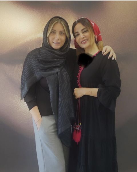 فریبا نادری در کنار دوستش + عکس