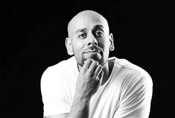 ارشا اقدسی کجا دفن می شود ؟