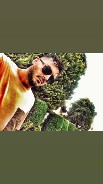 نیما شاهرخ شاهی در یک روز تابستانی + عکس