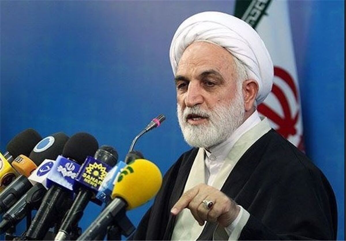 الزام وکلا به الصاق قرارداد‌ها به وکالتنامه 