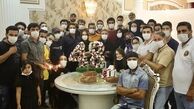 تولد منوچهر هادی در ایام کرونا + عکس