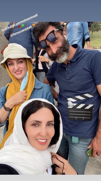 سلفی خانم بازیگر با همگارانش + عکس
