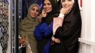 مژده لواسانی و دوستانش در قطار + عکس
